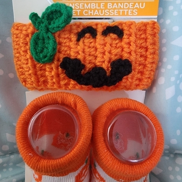 NWT Rising Star Jackolantern Headwrap Sock Set Halloween Costume 0-12M Baby New - Picture 3 of 6